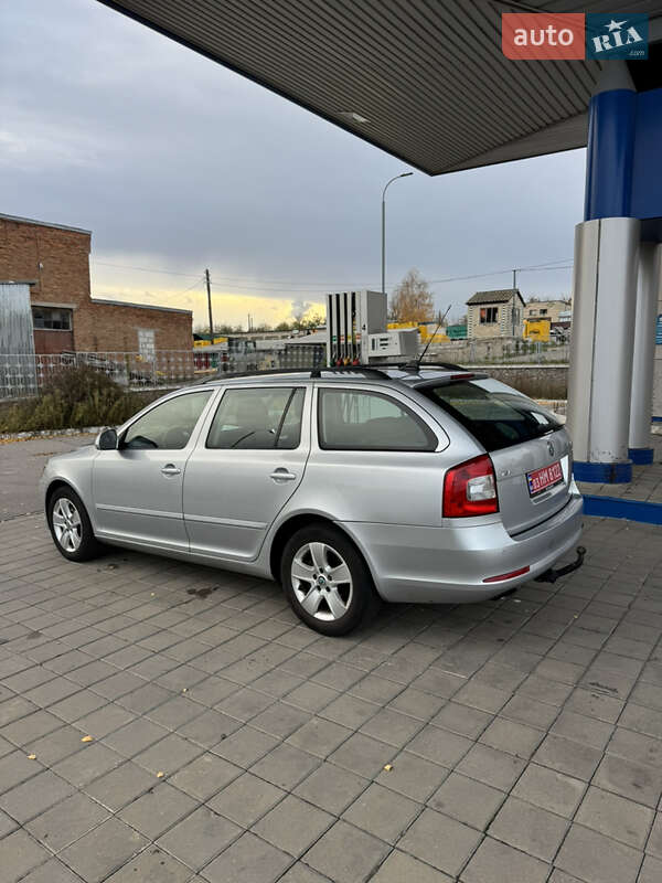 Универсал Skoda Octavia 2009 в Великой Багачке фото 8 Универсал Skoda Octavia 2009 в Великой Багачке