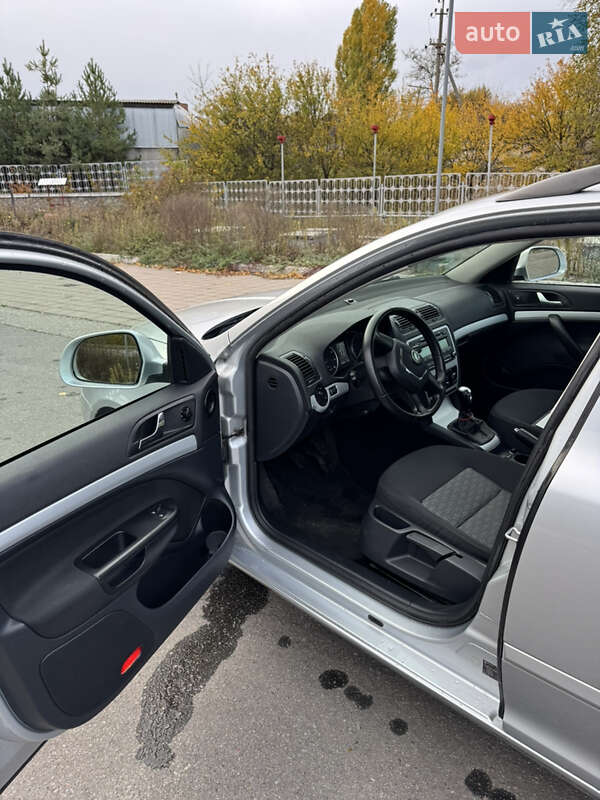 Универсал Skoda Octavia 2009 в Великой Багачке фото 19 Универсал Skoda Octavia 2009 в Великой Багачке