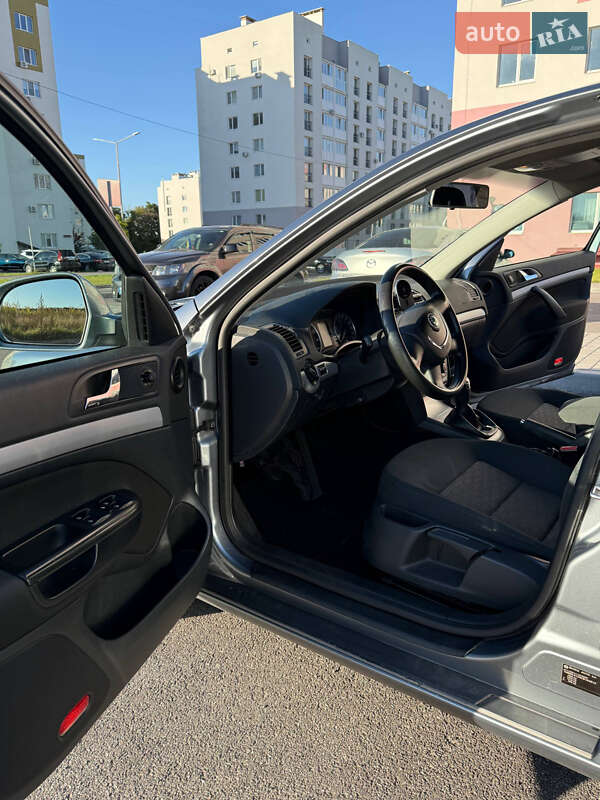 Лифтбек Skoda Octavia 2012 в Виннице