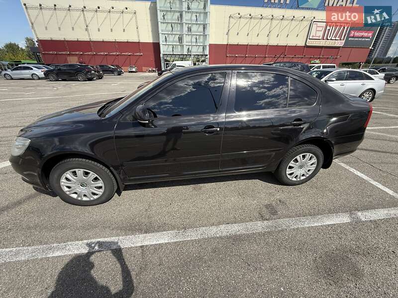 Лифтбек Skoda Octavia 2010 в Киеве