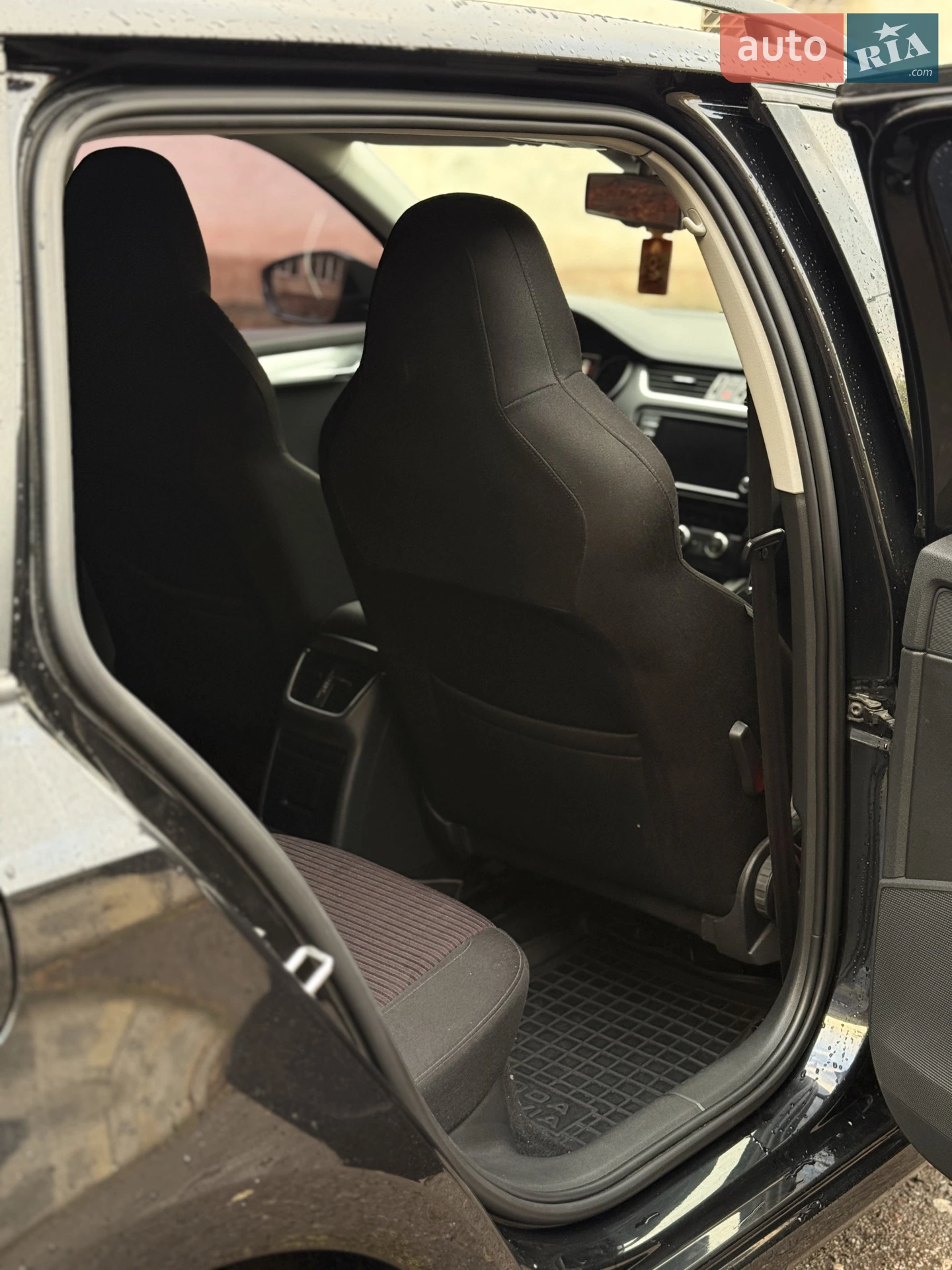 2015 Skoda Octavia - мініатюра 18
