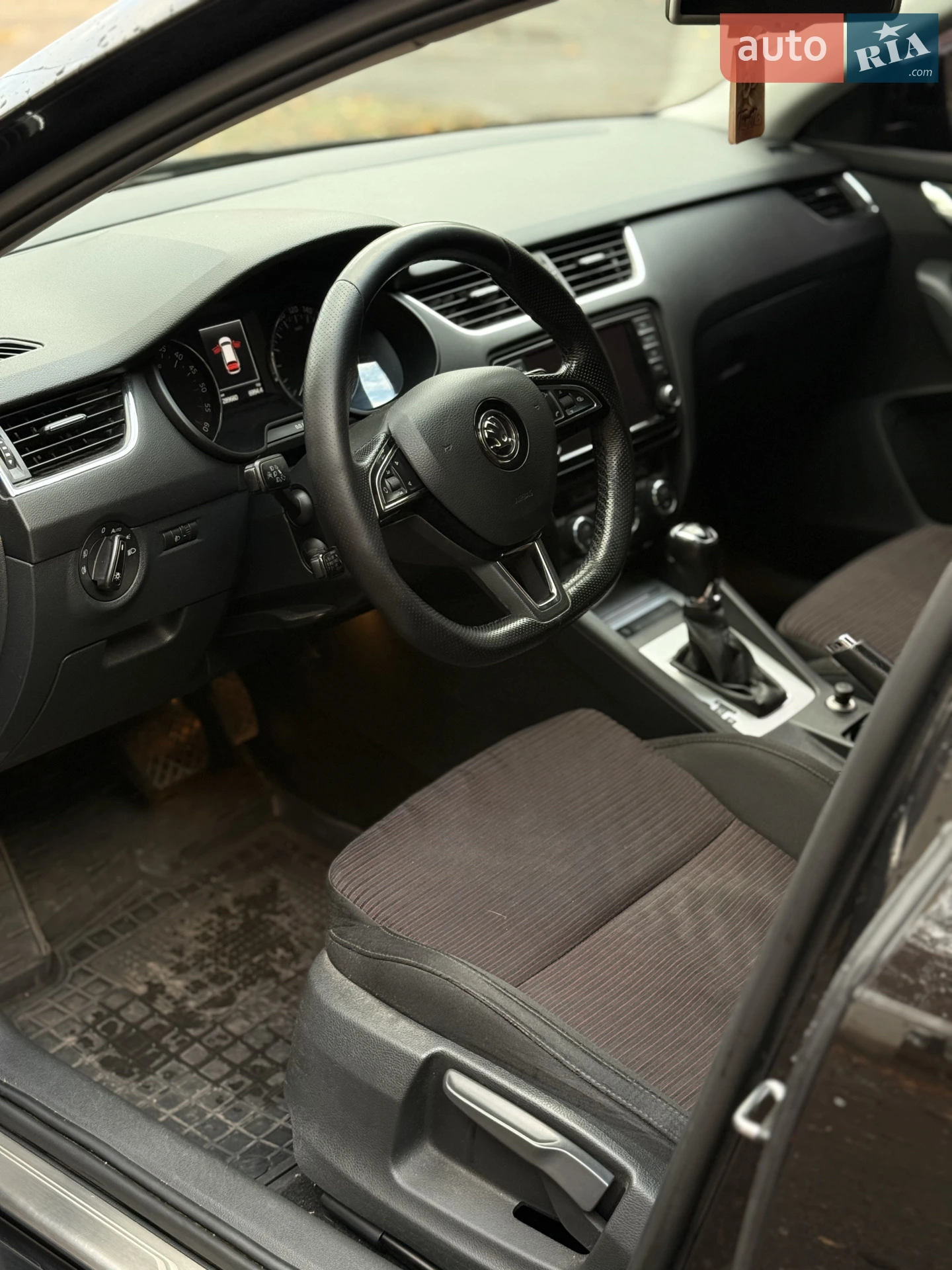 2015 Skoda Octavia - мініатюра 20