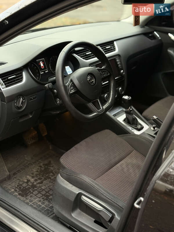 Универсал Skoda Octavia 2015 в Кривом Роге
