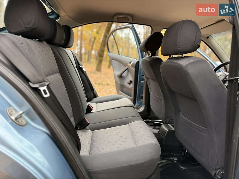 Лифтбек Skoda Octavia 2010 в Сумах фото 27 Лифтбек Skoda Octavia 2010 в Сумах