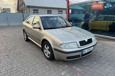 Лифтбек Skoda Octavia 2006 в Львове