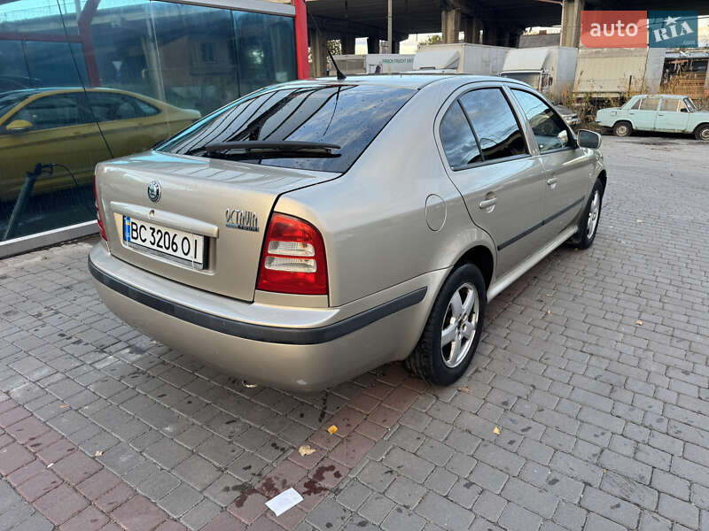 Лифтбек Skoda Octavia 2006 в Львове
