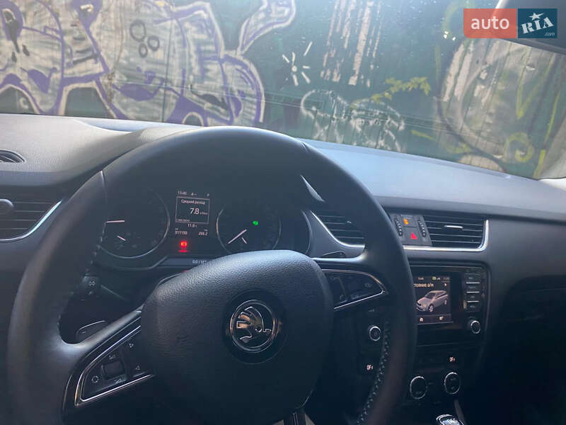 Универсал Skoda Octavia 2013 в Киеве фото 4 Универсал Skoda Octavia 2013 в Киеве