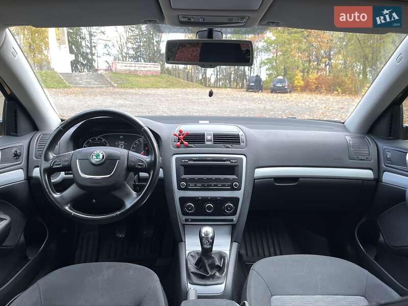Універсал Skoda Octavia 2009 в Калуші