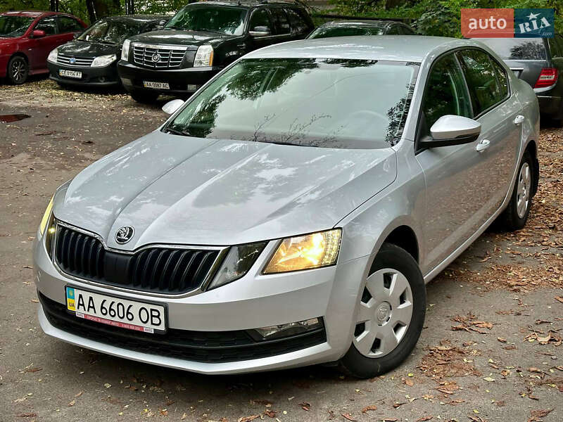 Лифтбек Skoda Octavia 2018 в Киеве