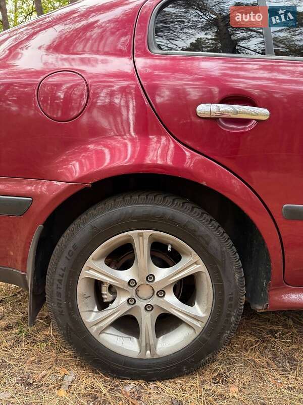 Лифтбек Skoda Octavia 1998 в Полтаве