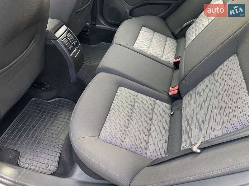 Універсал Skoda Octavia 2009 в Нововолинську