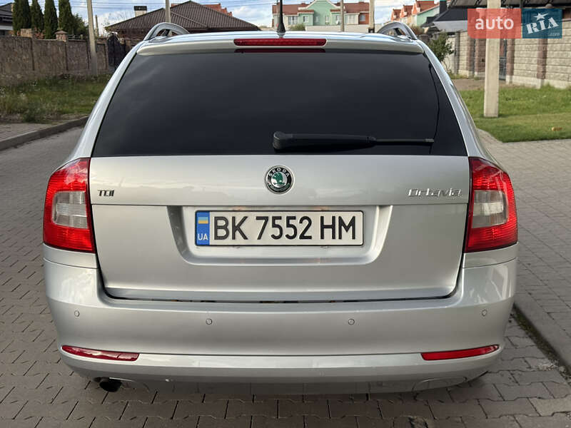 Универсал Skoda Octavia 2012 в Ровно
