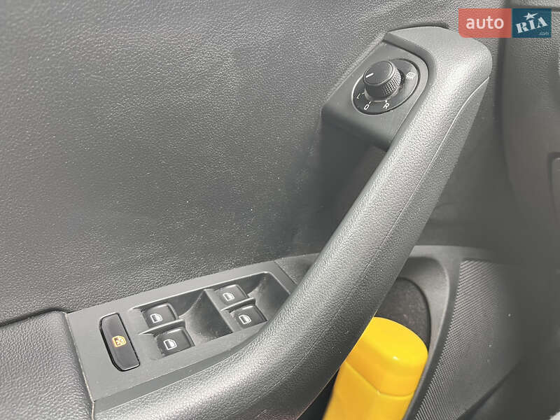 Универсал Skoda Octavia 2015 в Хусте