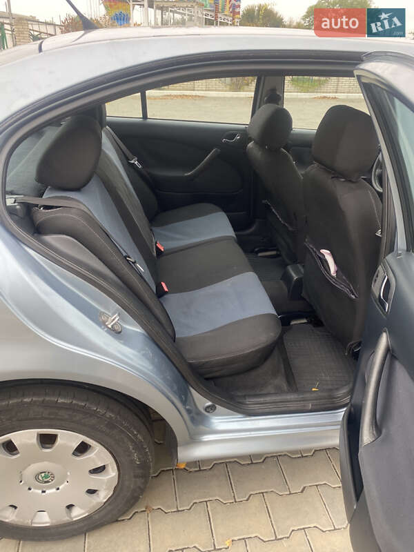 Лифтбек Skoda Octavia 2005 в Измаиле фото 9 Лифтбек Skoda Octavia 2005 в Измаиле