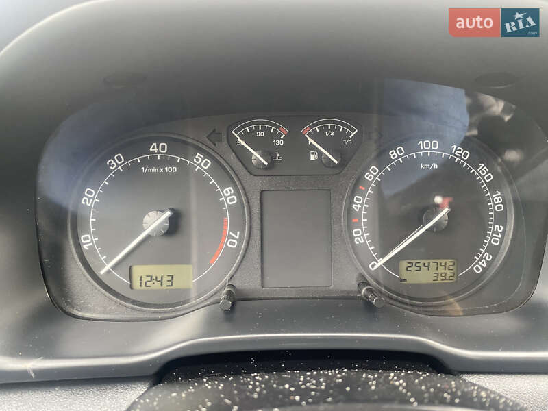 Лифтбек Skoda Octavia 2005 в Измаиле фото 11 Лифтбек Skoda Octavia 2005 в Измаиле