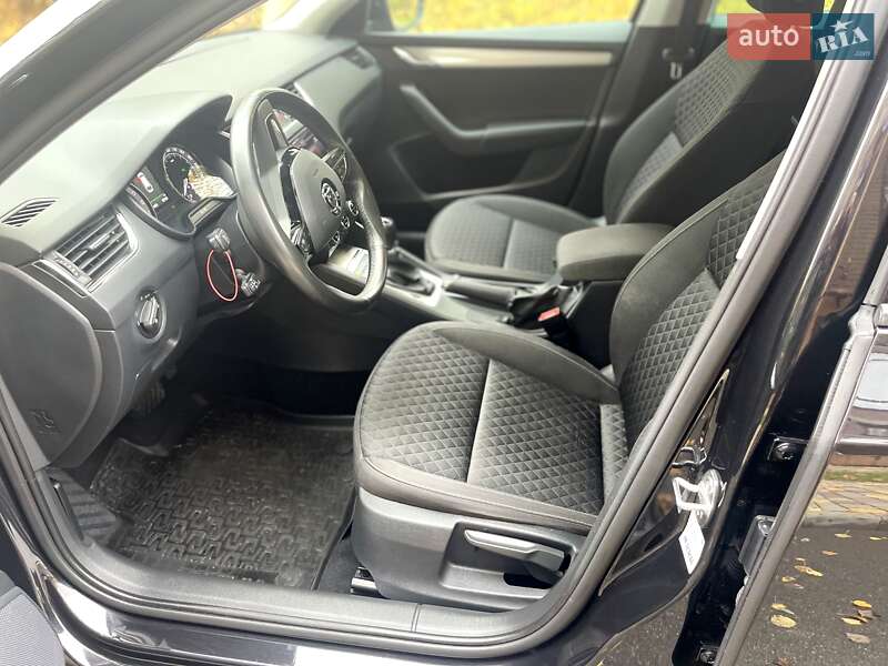 Универсал Skoda Octavia 2017 в Чернигове фото 25 Универсал Skoda Octavia 2017 в Чернигове