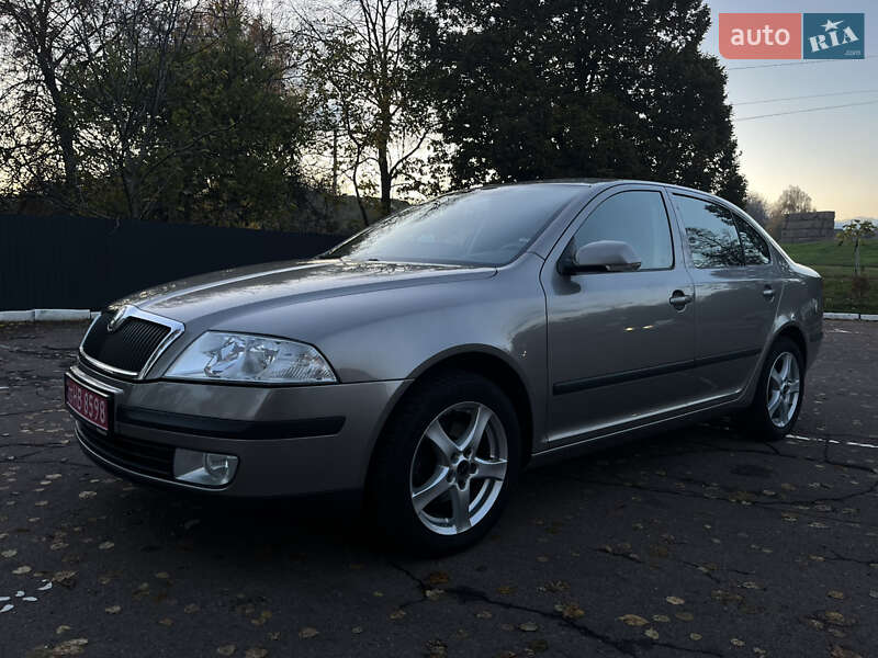 Лифтбек Skoda Octavia 2007 в Чернигове фото Лифтбек Skoda Octavia 2007 в Чернигове