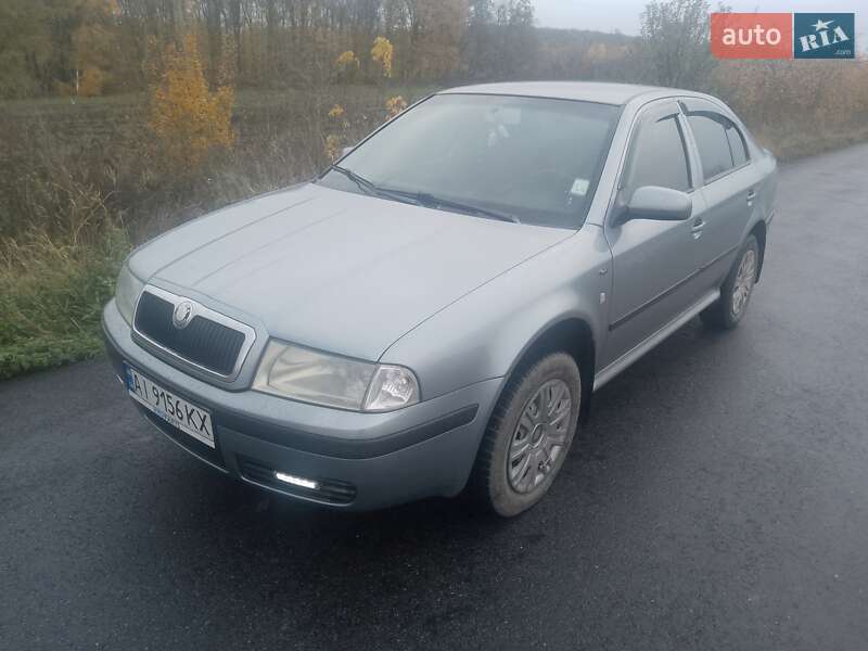 Лифтбек Skoda Octavia 2003 в Тетиеве фото Лифтбек Skoda Octavia 2003 в Тетиеве