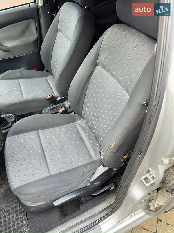 Універсал Skoda Octavia 2003 в Тернополі