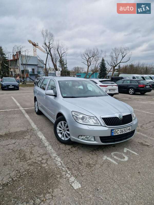 Универсал Skoda Octavia 2011 в Львове