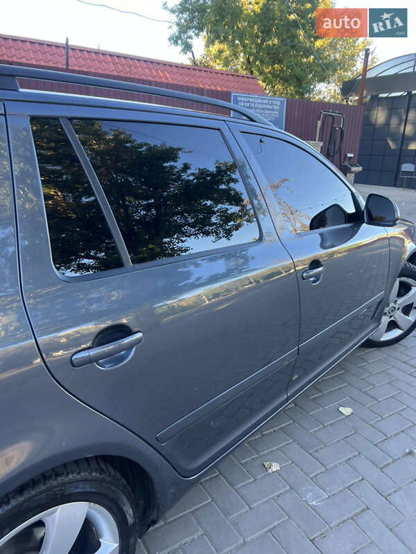 Универсал Skoda Octavia 2010 в Николаеве