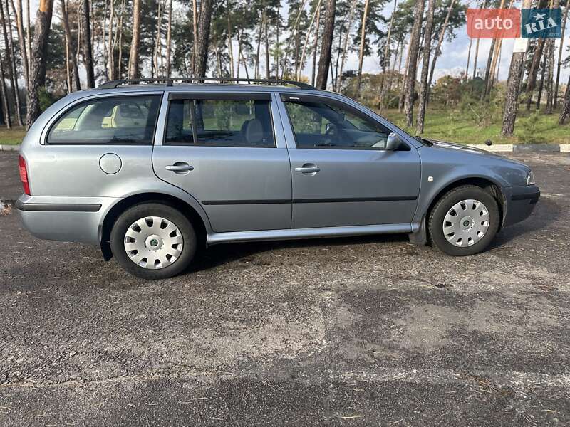Универсал Skoda Octavia 2004 в Харькове