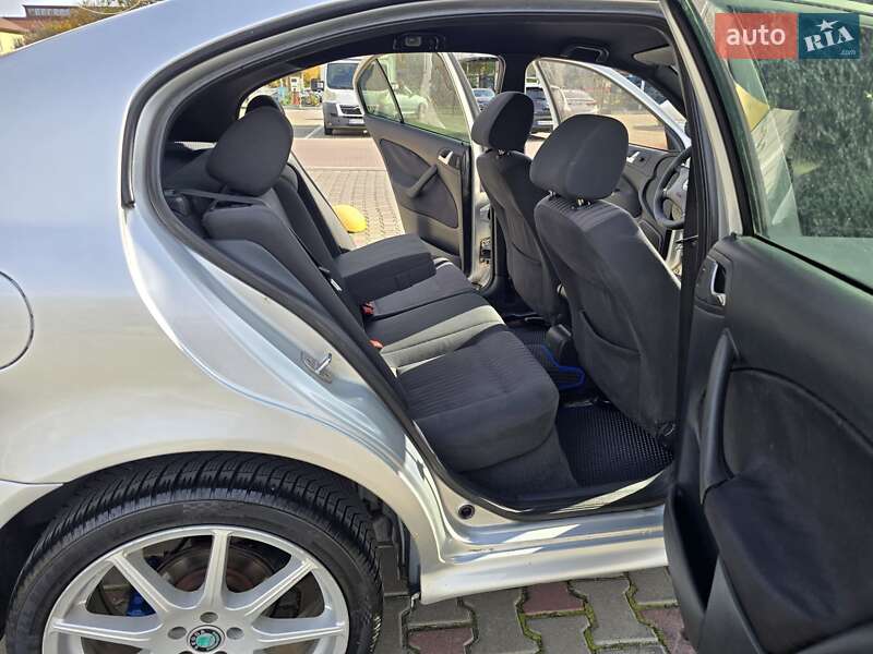 Лифтбек Skoda Octavia 2002 в Одессе фото 36 Лифтбек Skoda Octavia 2002 в Одессе