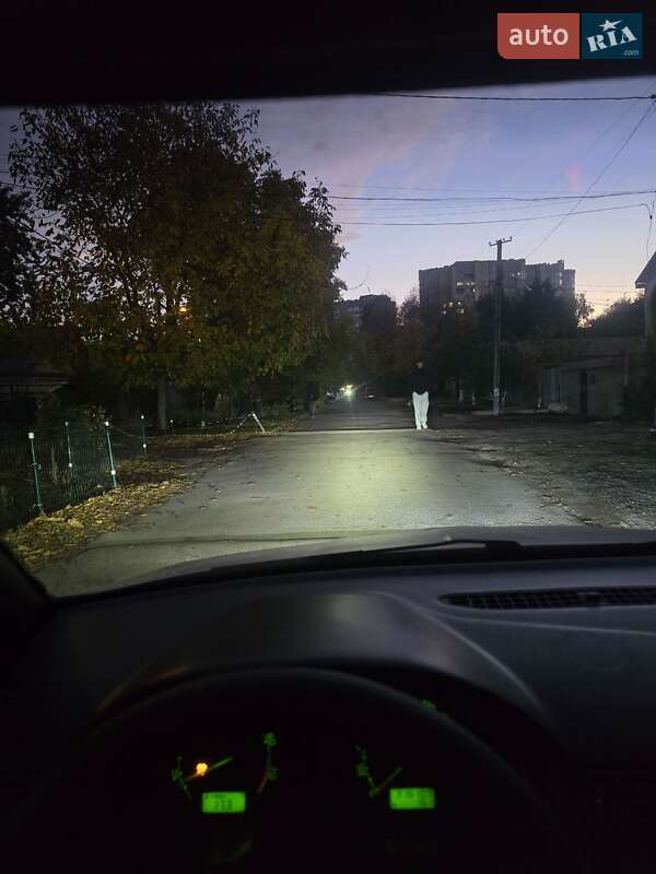 Лифтбек Skoda Octavia 2002 в Одессе фото 43 Лифтбек Skoda Octavia 2002 в Одессе