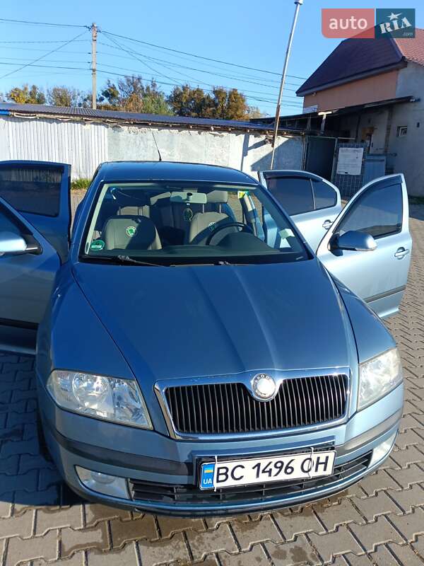 Ліфтбек Skoda Octavia 2008 в Сокалі
