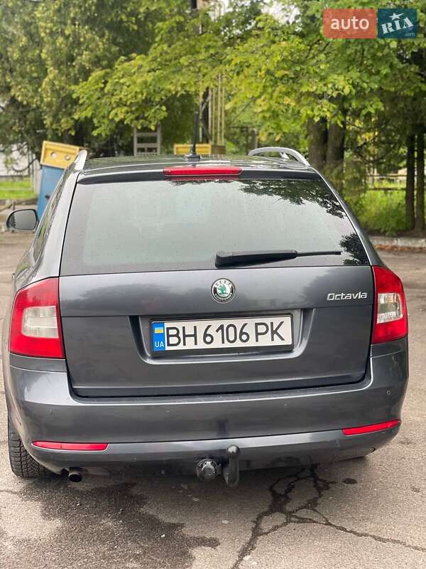 Универсал Skoda Octavia 2011 в Львове фото 3 Универсал Skoda Octavia 2011 в Львове
