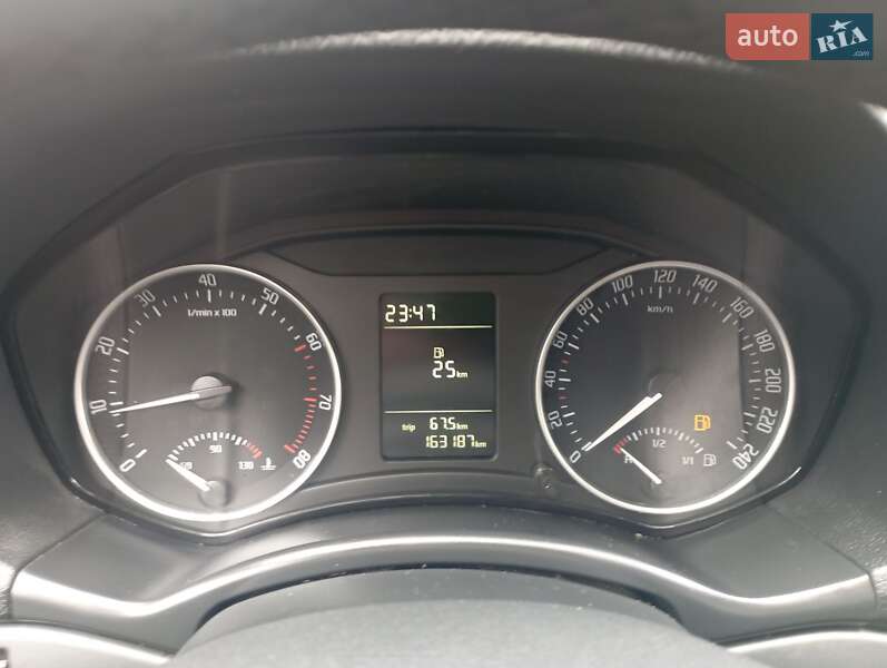Универсал Skoda Octavia 2012 в Луцке фото 9 Универсал Skoda Octavia 2012 в Луцке