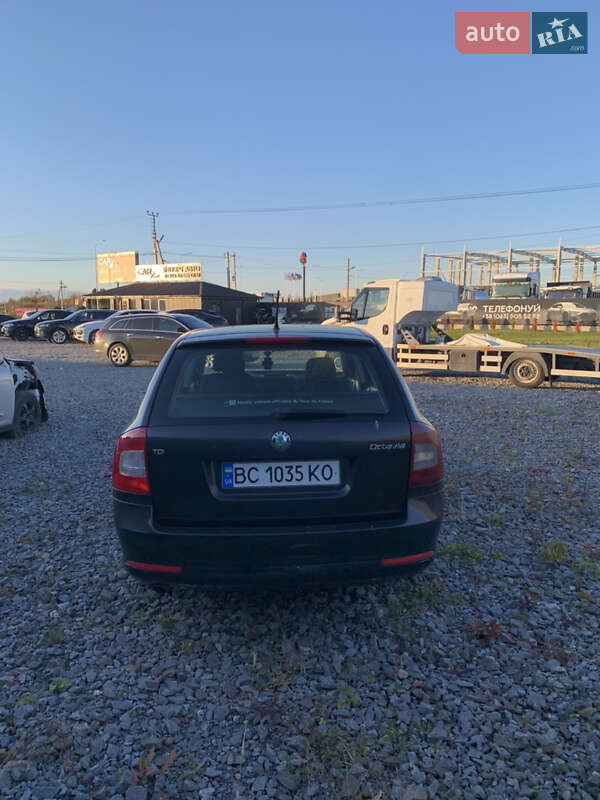 Универсал Skoda Octavia 2012 в Львове
