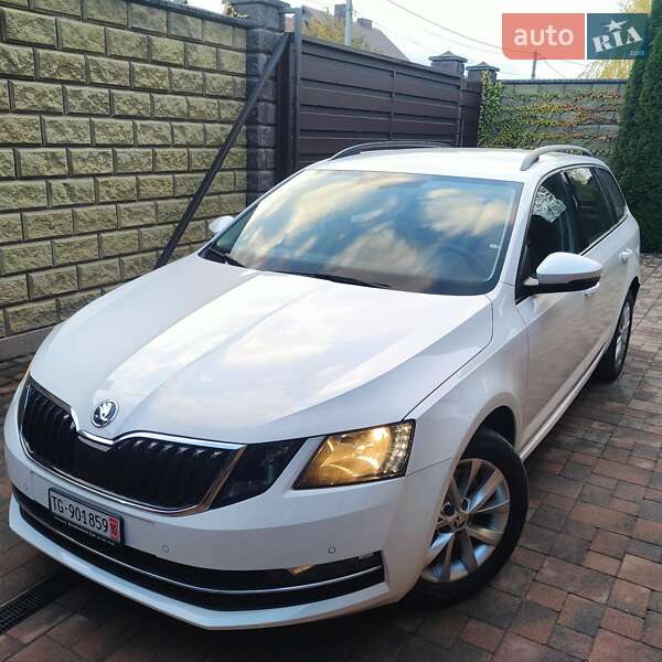 Универсал Skoda Octavia 2018 в Ровно