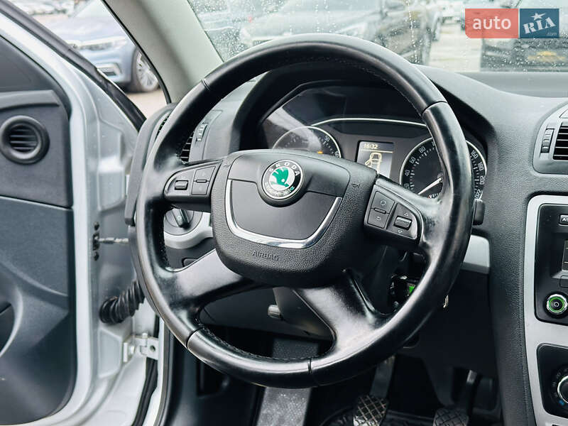 Универсал Skoda Octavia 2012 в Харькове