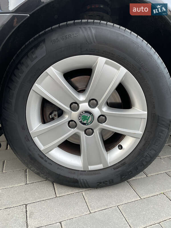 Универсал Skoda Octavia 2011 в Ровно фото 52 Универсал Skoda Octavia 2011 в Ровно
