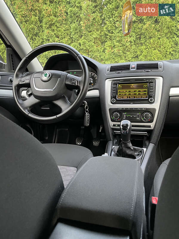 Универсал Skoda Octavia 2011 в Ровно фото 107 Универсал Skoda Octavia 2011 в Ровно