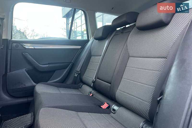 Универсал Skoda Octavia 2016 в Ивано-Франковске фото 14 Универсал Skoda Octavia 2016 в Ивано-Франковске