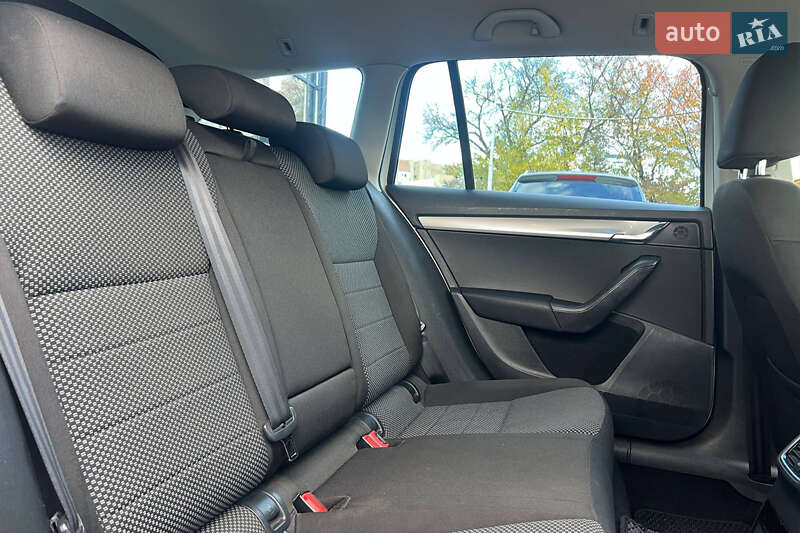 Универсал Skoda Octavia 2016 в Ивано-Франковске фото 18 Универсал Skoda Octavia 2016 в Ивано-Франковске