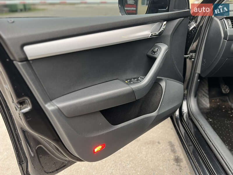 Универсал Skoda Octavia 2015 в Харькове