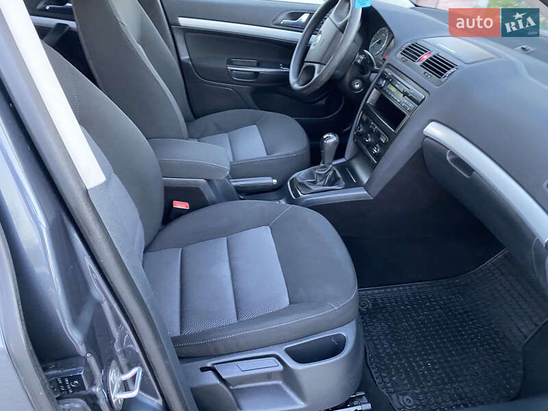 Лифтбек Skoda Octavia 2007 в Борщеве