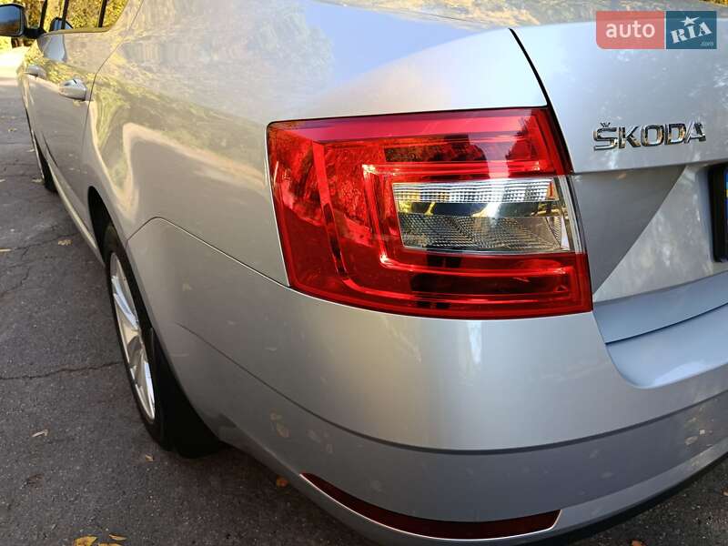 Лифтбек Skoda Octavia 2020 в Волочиске