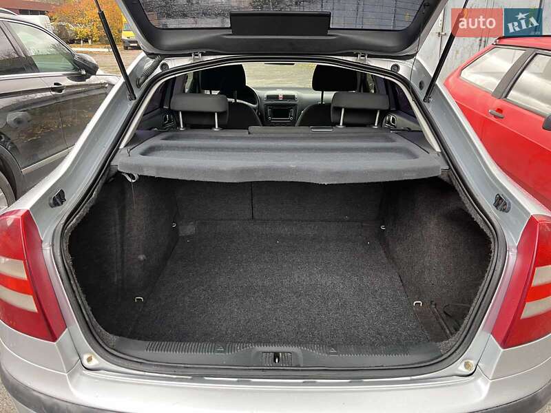 Лифтбек Skoda Octavia 2007 в Житомире