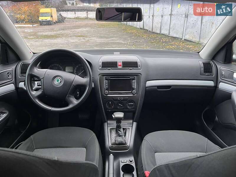 Лифтбек Skoda Octavia 2007 в Житомире