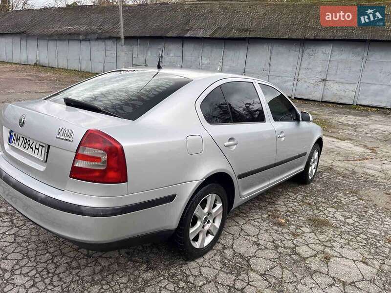 Лифтбек Skoda Octavia 2007 в Житомире