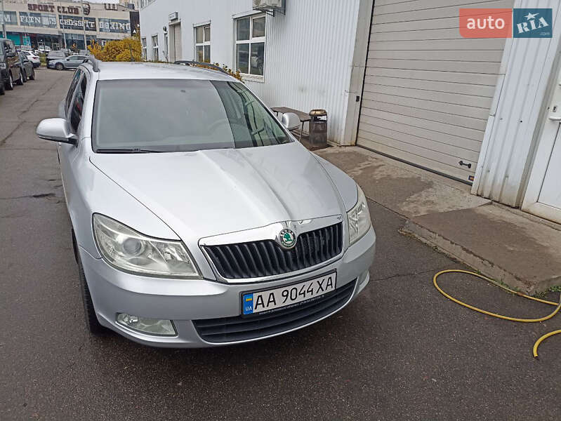 Skoda Octavia 2012 Skoda Octavia 2012