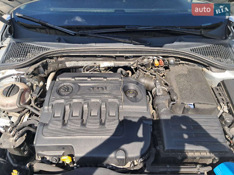 Лифтбек Skoda Octavia 2014 в Черкассах фото 12 Лифтбек Skoda Octavia 2014 в Черкассах