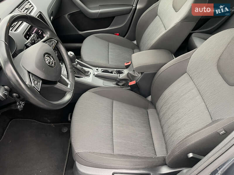 Универсал Skoda Octavia 2019 в Луцке фото 23 Универсал Skoda Octavia 2019 в Луцке