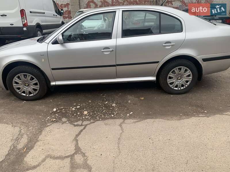 Лифтбек Skoda Octavia 2003 в Черкассах фото 2 Лифтбек Skoda Octavia 2003 в Черкассах