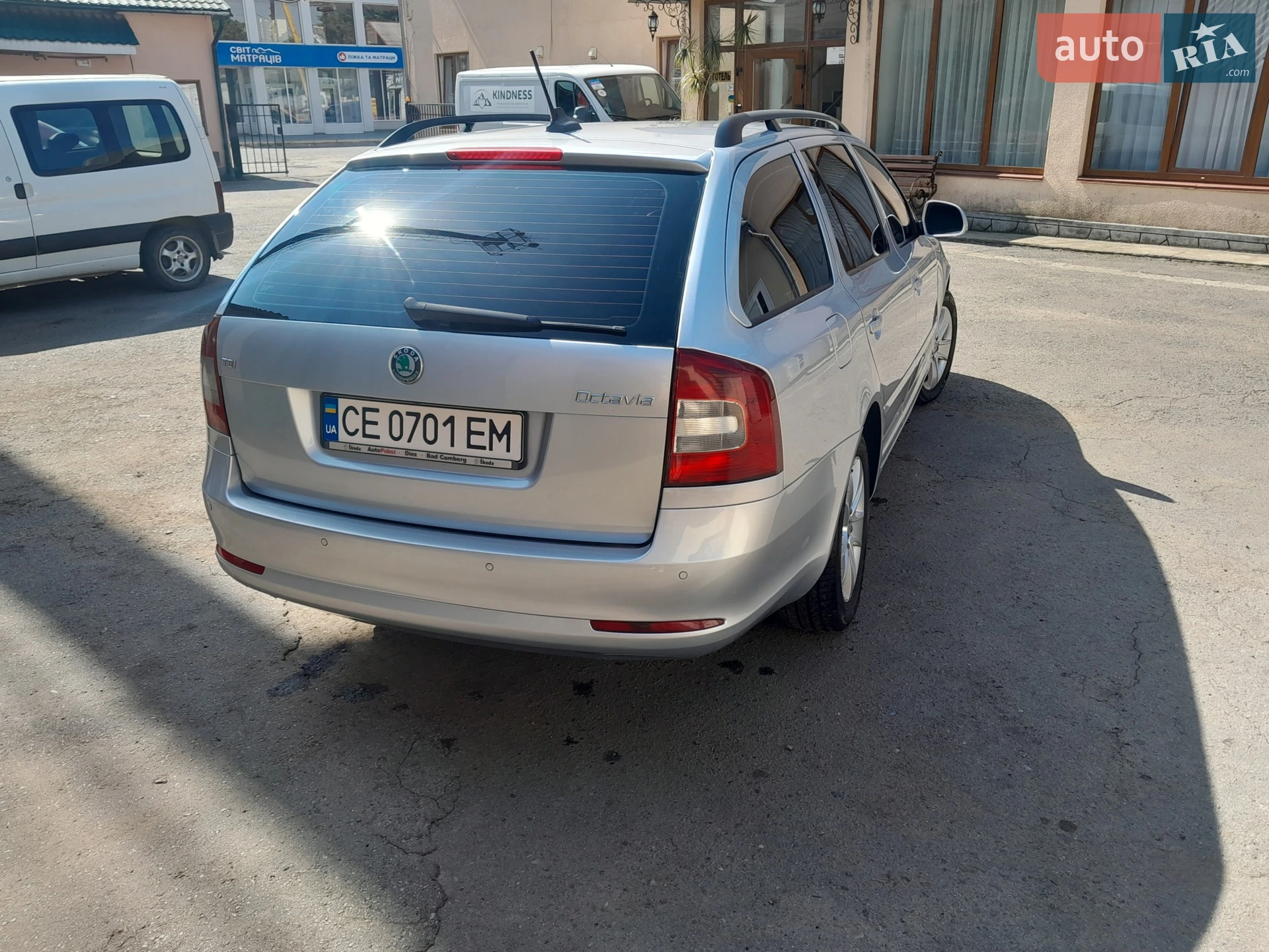 Skoda Octavia 2011 VIN TMBHT61ZXC2067174 фото оголошення 11 з 12