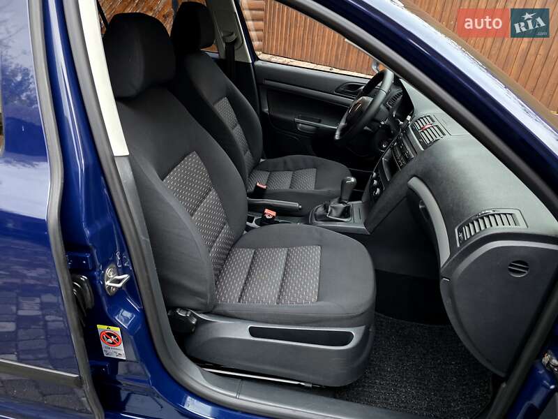 Лифтбек Skoda Octavia 2012 в Полтаве фото 54 Лифтбек Skoda Octavia 2012 в Полтаве